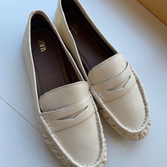 Zara Shoes - Zara Cream Loafer size 40 Never Worn